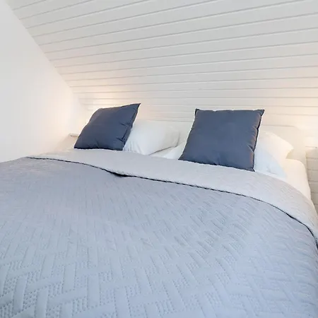 Holiday home Meerglueck Sutel