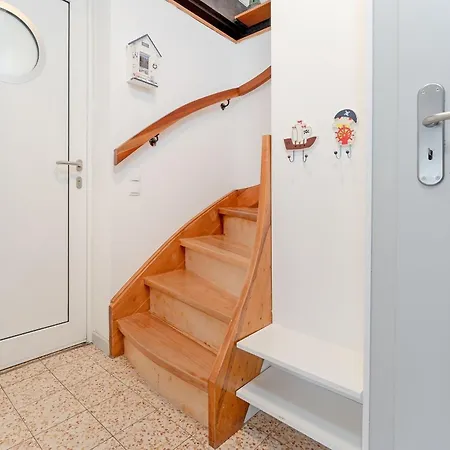 Meerglueck Holiday home Sutel