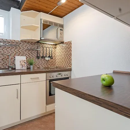 Meerglueck Holiday home Sutel